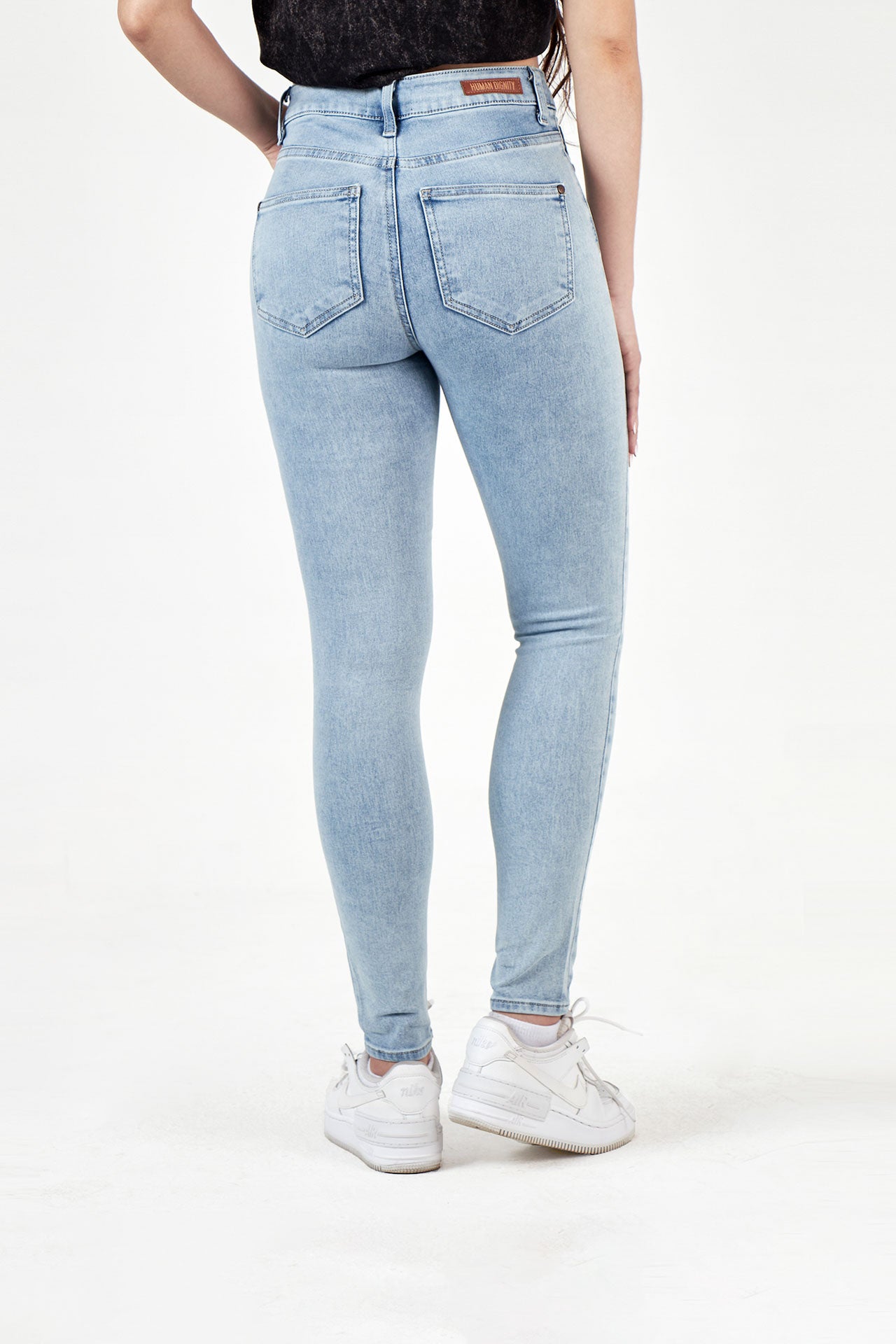 Jean skinny azul claro