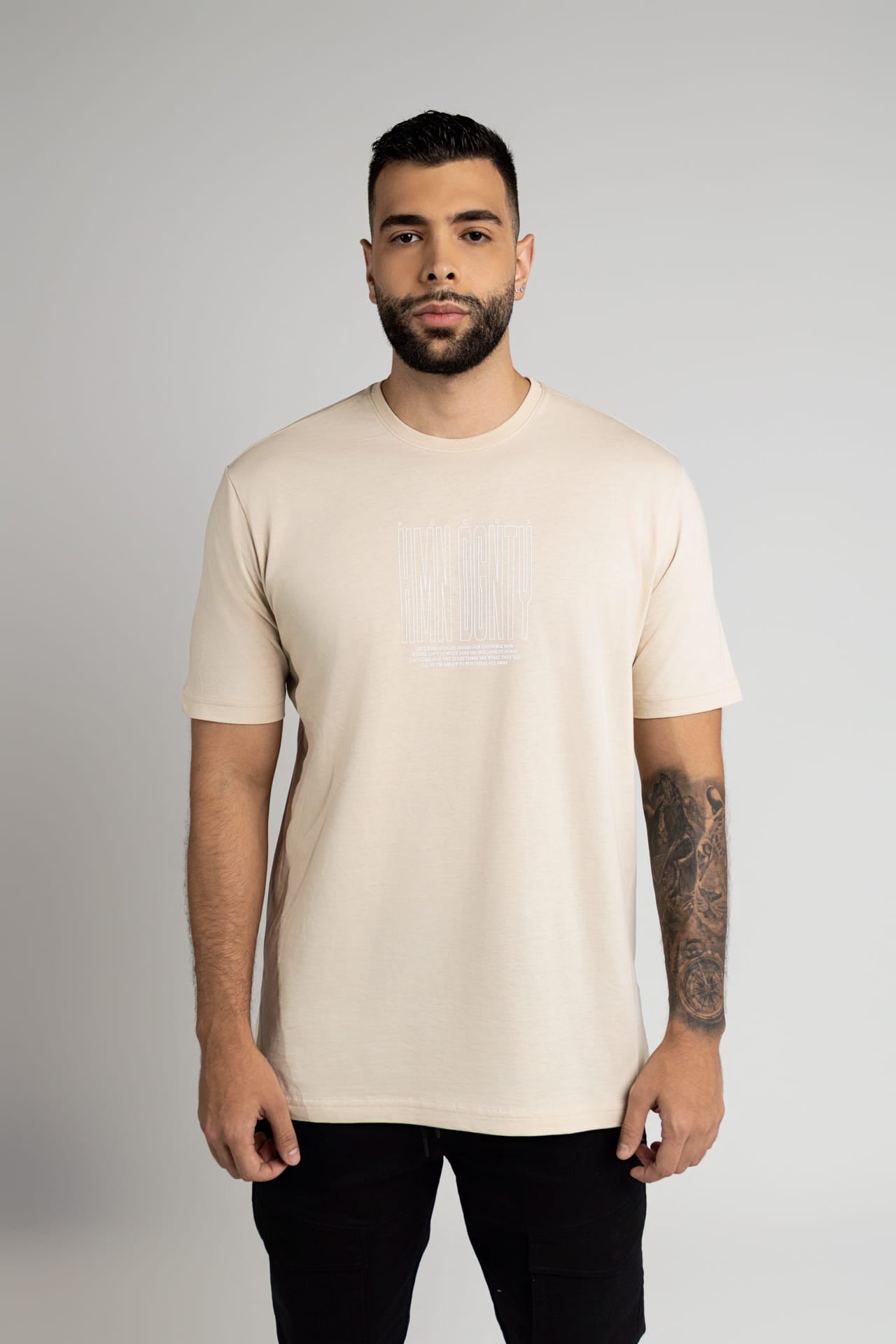 Camiseta HMN Beige