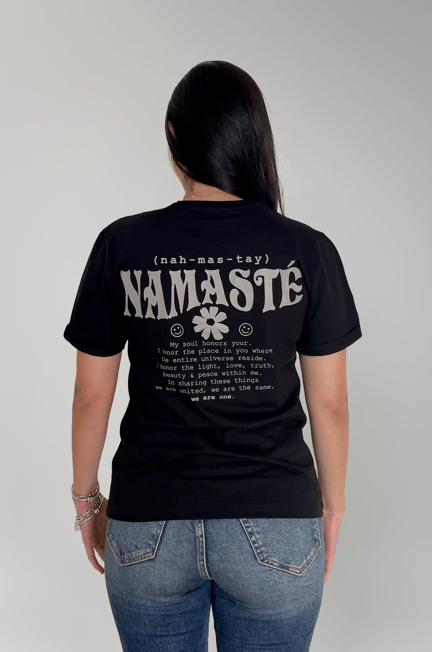 Camiseta Namaste Negra