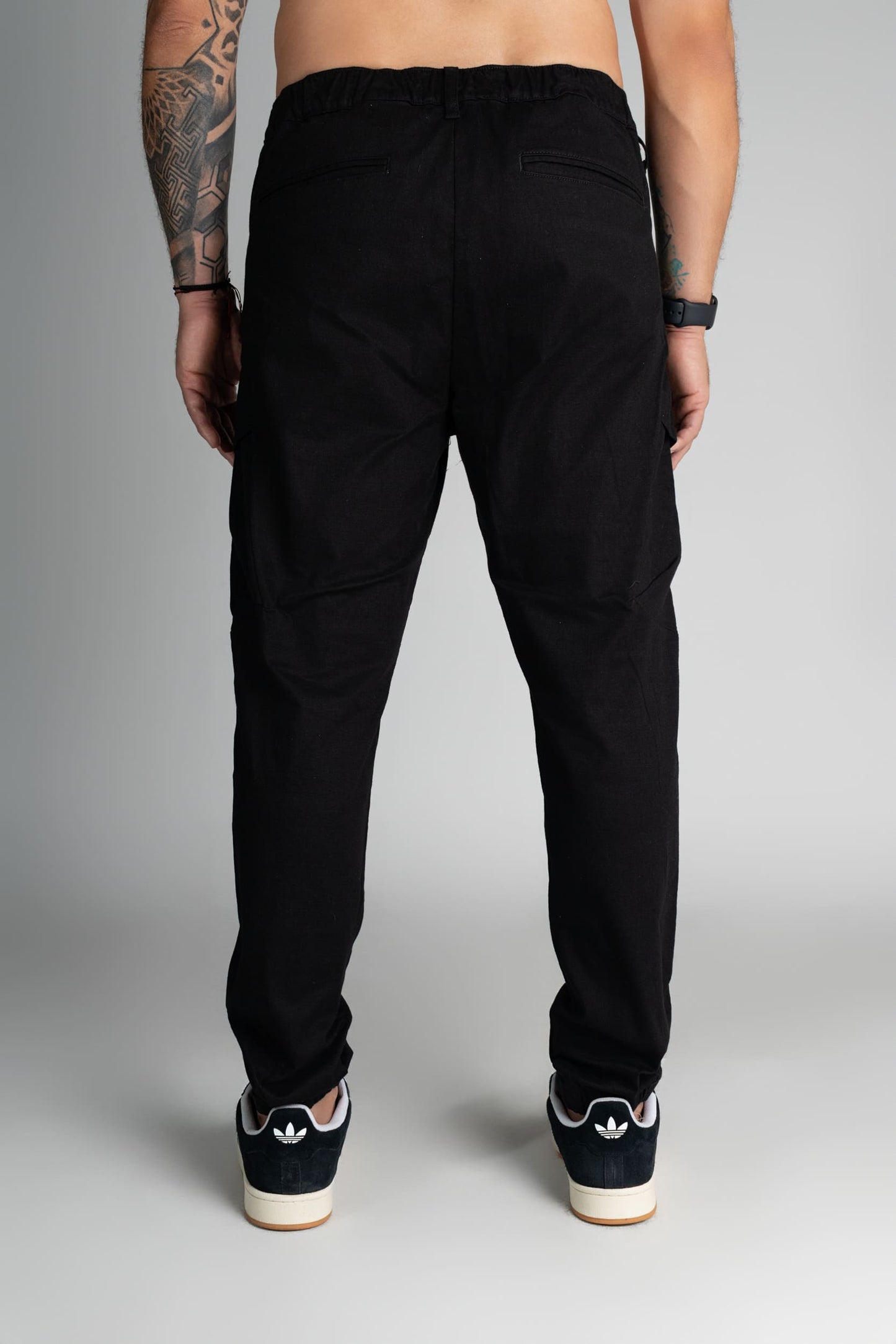 Jogger Cargo Diagonal Negro