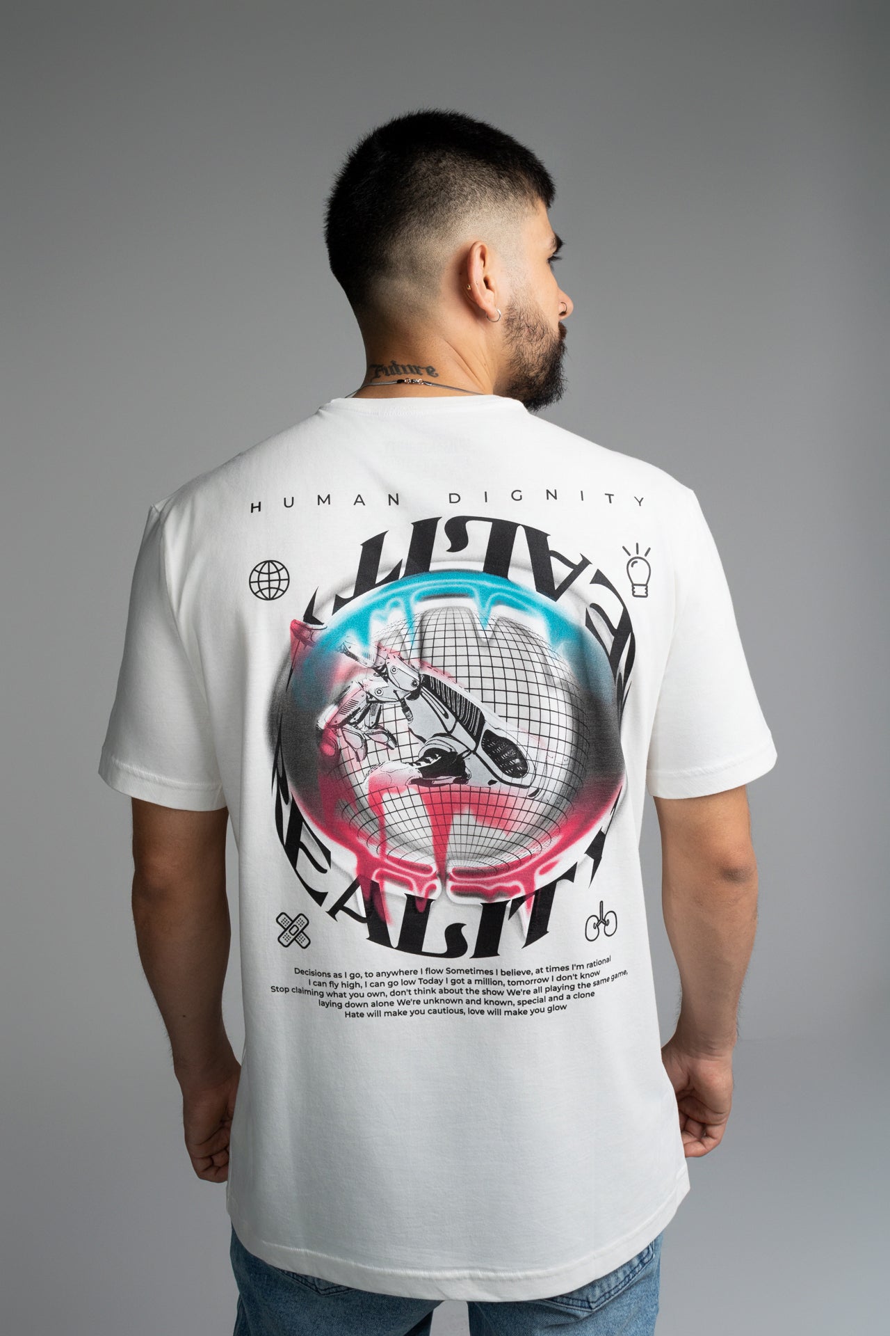 Camiseta Mano Blanca